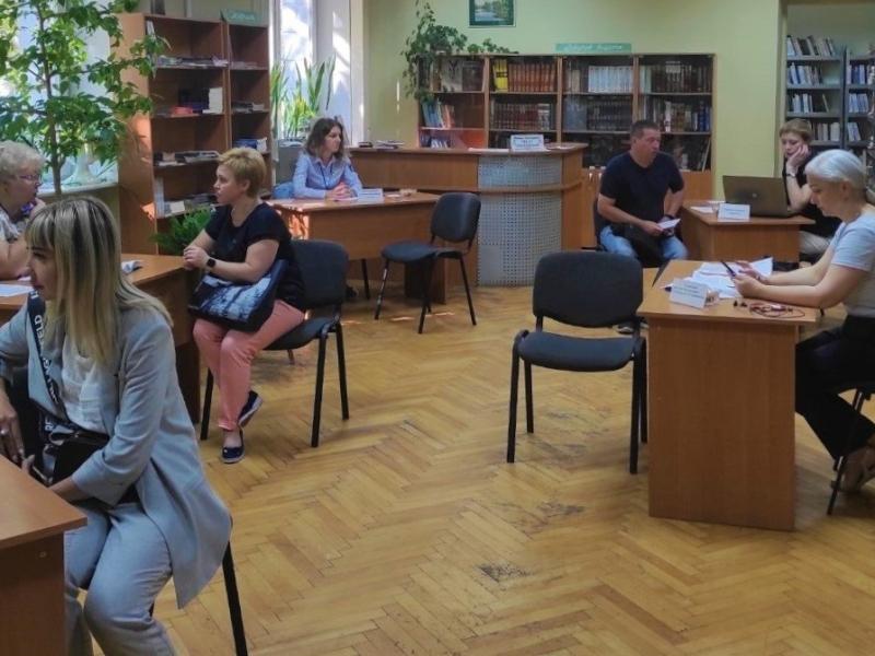 Стаття На Печерську відкрився Консультативний центр для переселенців Ранкове місто. Київ