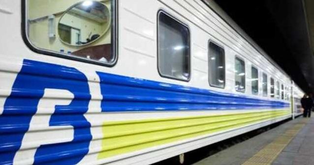 Стаття Укрзалізниця продовжила маршрут потягу Одеса - Яремче Ранкове місто. Київ