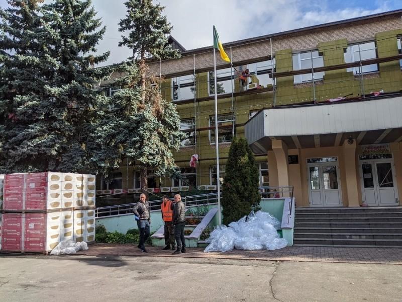 Статья Rotary Club International допоможе Бучі стати на ноги та вже ремонтує ліцей №3 (ФОТО) Утренний город. Киев