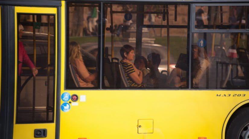 Стаття У Києві відновлять роботу двох популярних автобусних маршрутів Ранкове місто. Київ