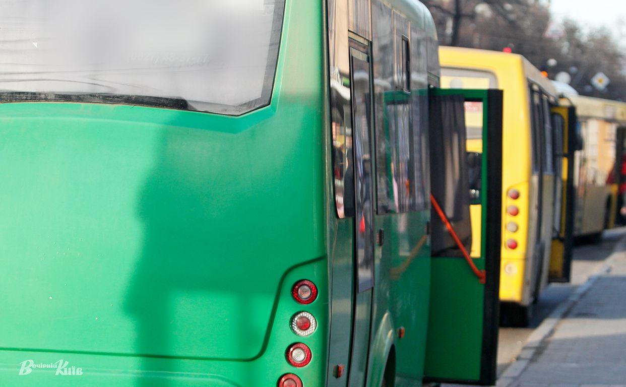 Стаття Столиця розірвала 20 договорів на перевезення приватними маршрутками: що стало причиною? Ранкове місто. Київ