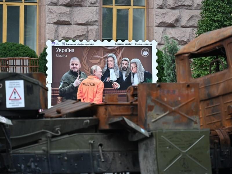 Стаття На Хрещатику розпочалась виставка російської техніки, яку ЗСУ перетворили на брухт Ранкове місто. Київ