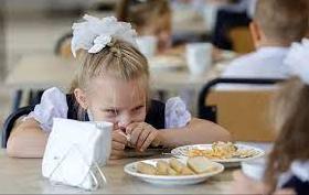 Стаття У Міноствіти пояснили, чому не можуть нагодувати усіх дітей початкової школи безплатно Ранкове місто. Київ