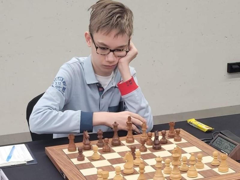 Стаття 14-річний киянин став наймолодшим гросмейстером світу Ранкове місто. Київ