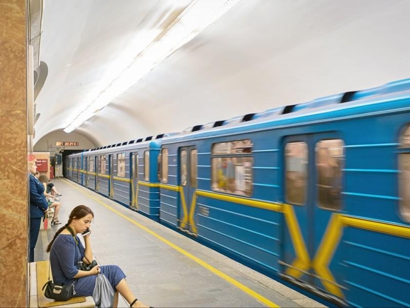 Стаття Як у Києві працює метро: графік роботи 2024 Ранкове місто. Київ