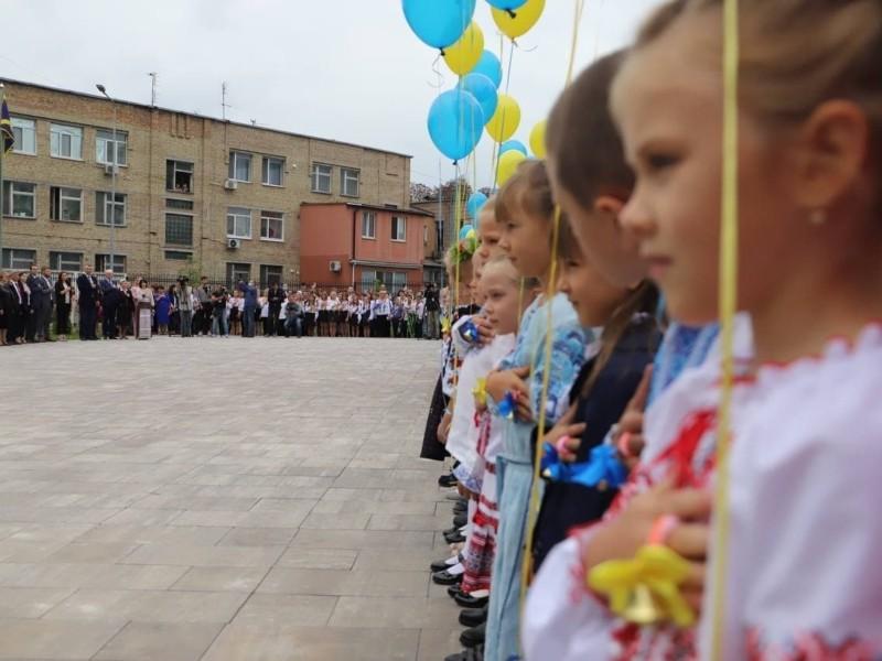Стаття З нового навчального року у перших класах обмежать кількість учнів Ранкове місто. Київ